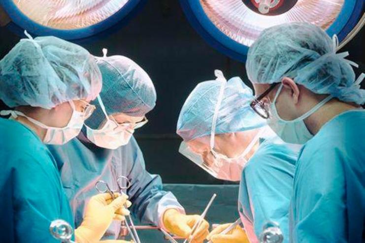 Три жизни ценою одной: во Львове провели уникальную операцию по пересадке донорских органов